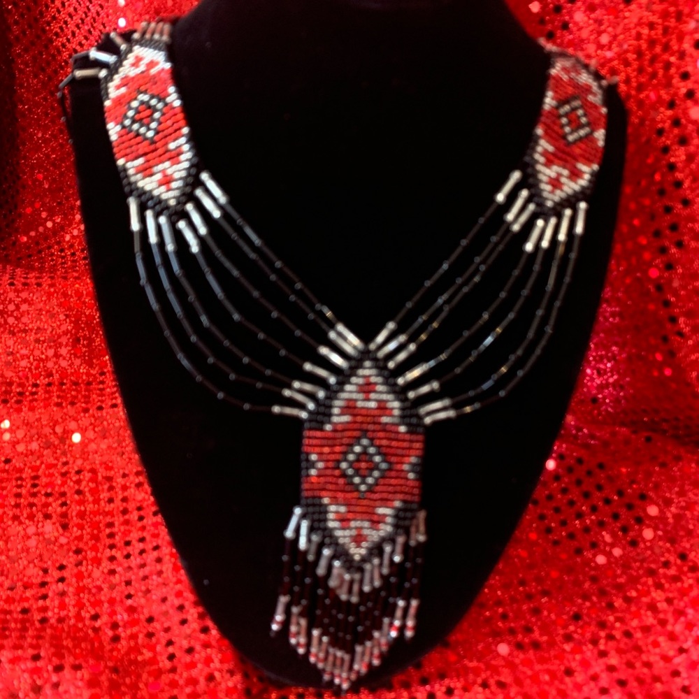 Red/black bead necklace